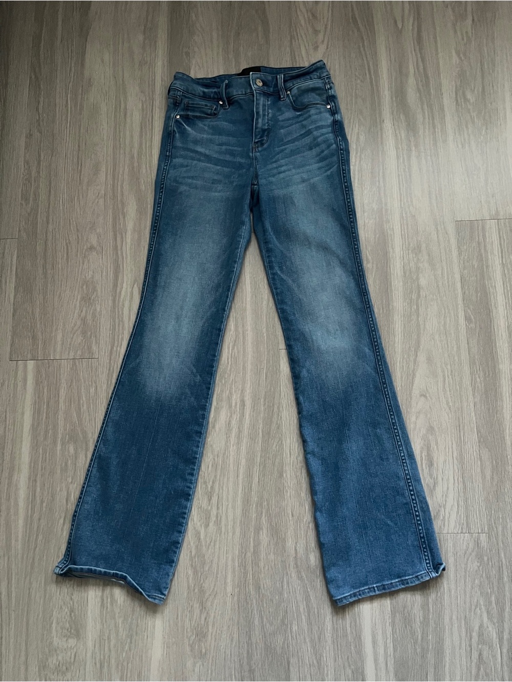 White House Black Market Size 2 High Rise Skinny Flare Jeans Dark Wash